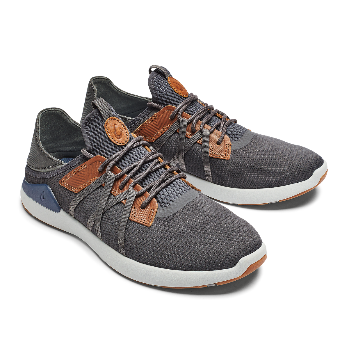 OluKai Recommended - Mio Lī Men's Athletic Shoes - Pavement / Vintage Indigo