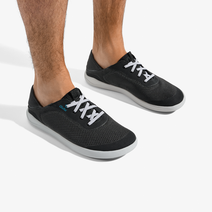OluKai Trending - Moku Pae Men's Boat Shoes - Black / Blue Coral