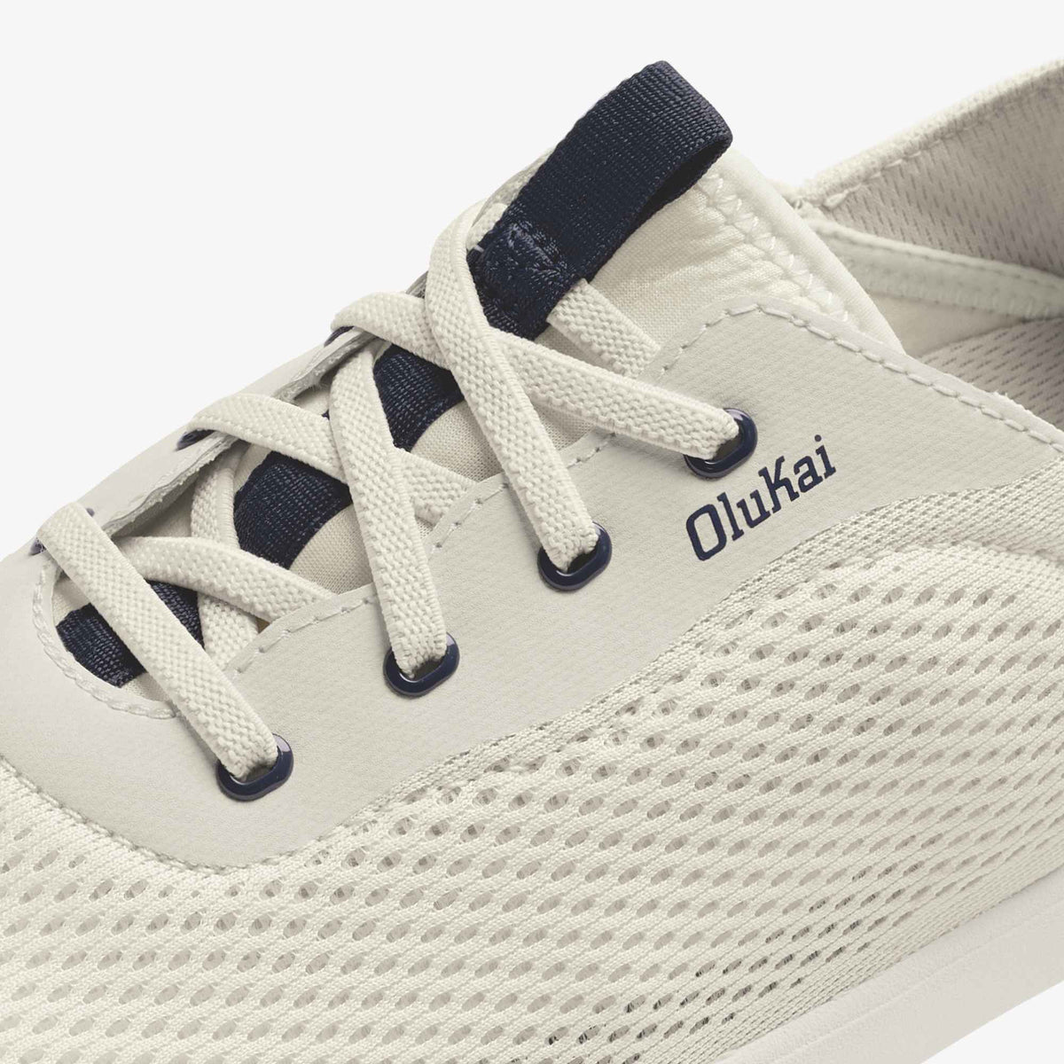 OluKai Value - Moku Pae - White Sand / Trench Blue