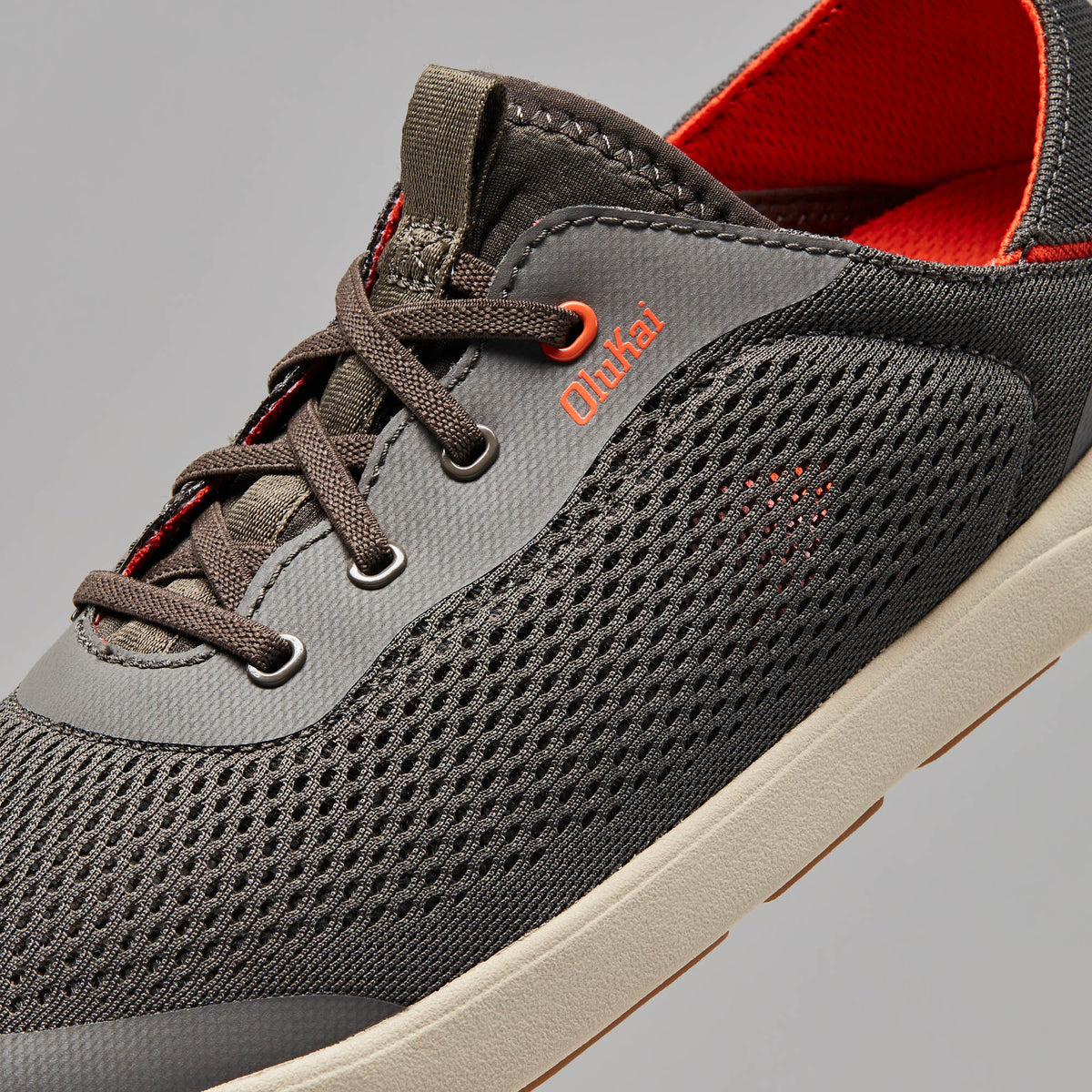 OluKai Sale - Moku Pae Men's Boat Shoes - Island Salt / Koi
