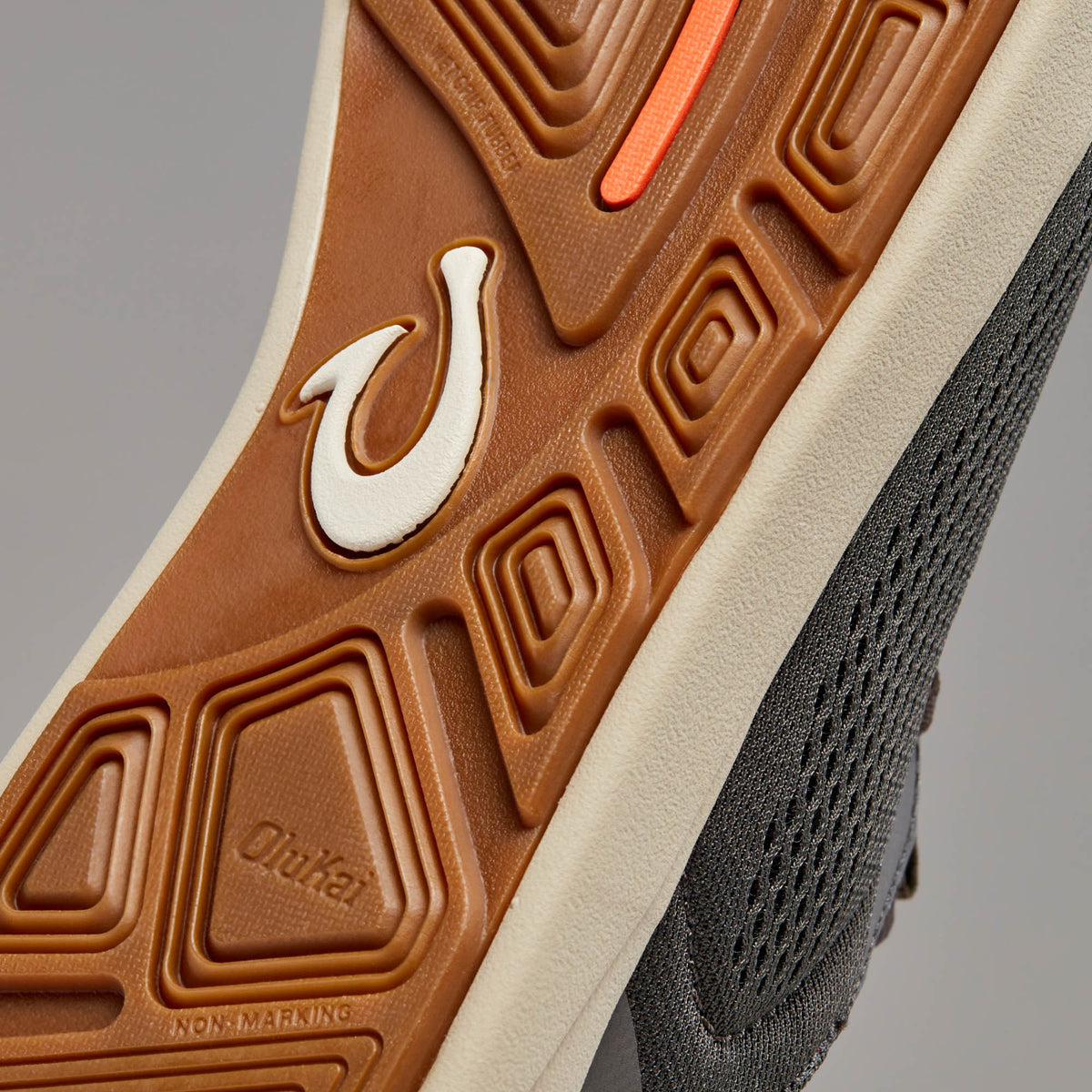 OluKai Sale - Moku Pae Men's Boat Shoes - Island Salt / Koi