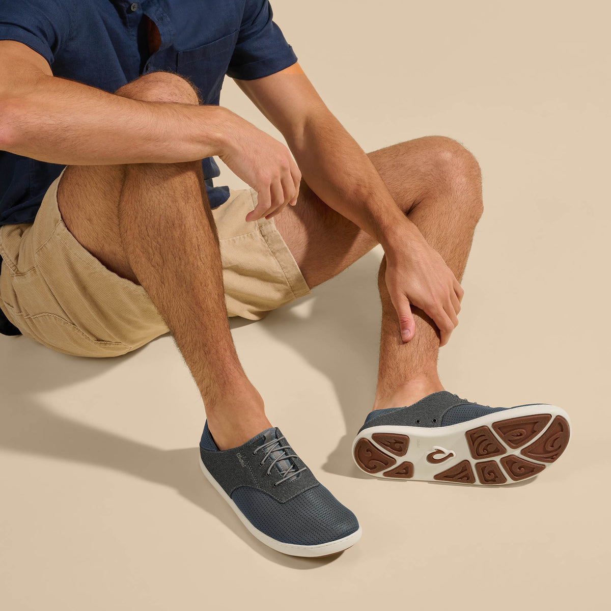 OluKai Hot Sale - Nohea Moku Men's Boat Shoes - Charcoal / Clay