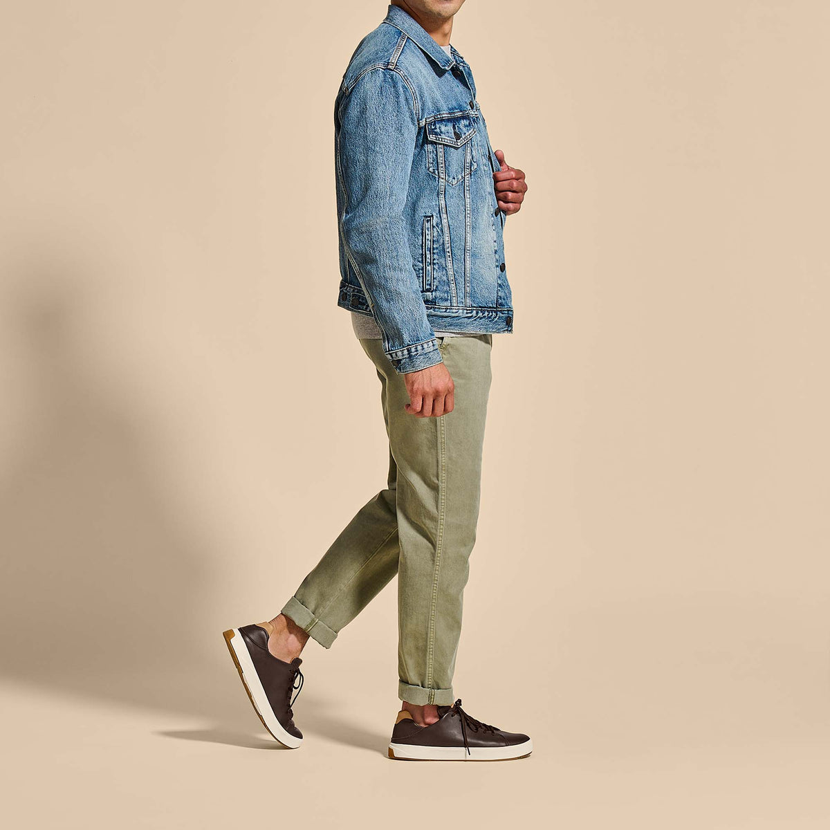 OluKai Deals - Lae‘ahi Lī ‘Ili Men's Leather Sneakers - Dark Java
