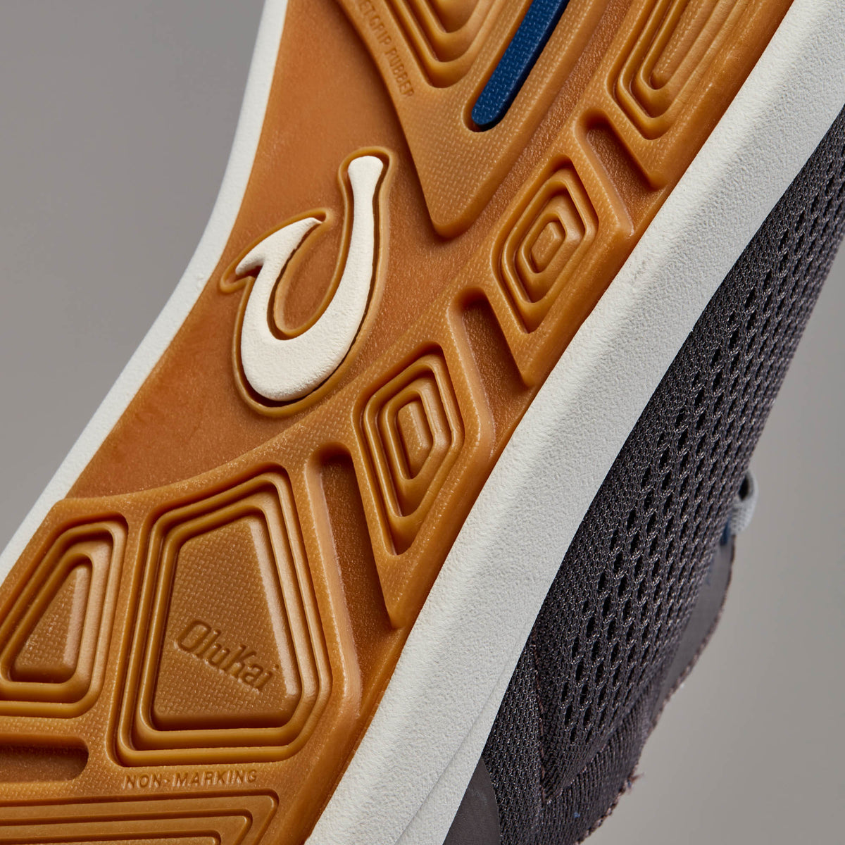 OluKai Hot Sale - Moku Pae Men's Boat Shoes - Pavement / Vintage Blue