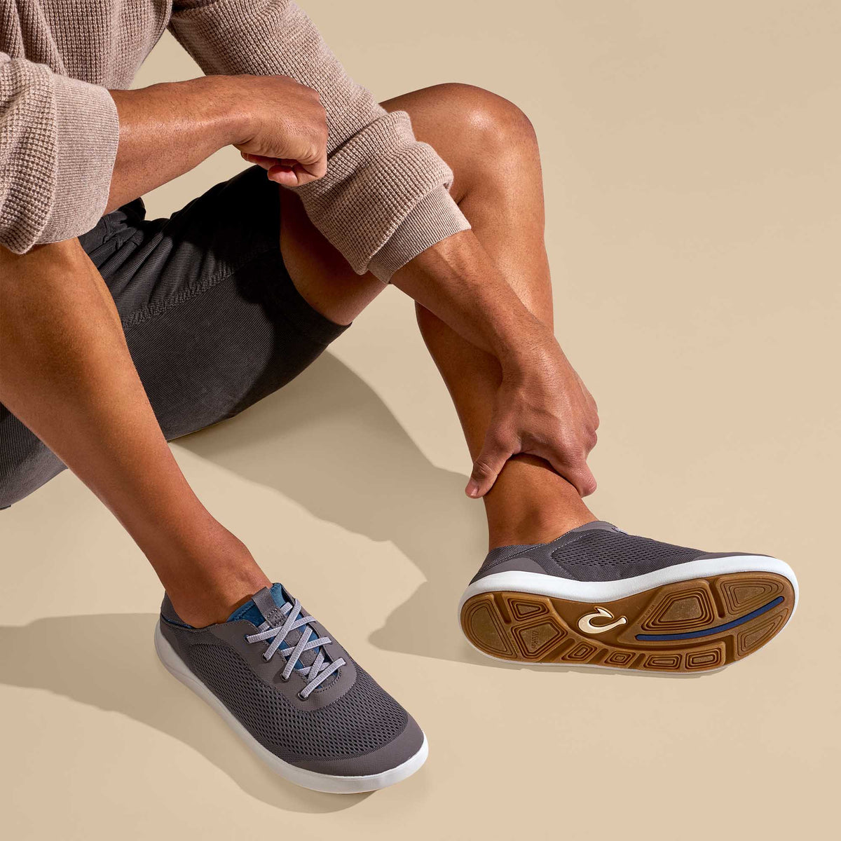 OluKai Hot Sale - Moku Pae Men's Boat Shoes - Pavement / Vintage Blue