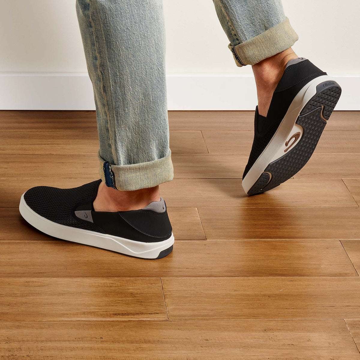 OluKai Trending - OluKai Lae‘ahi - Black | Men's Slip-on Sneakers