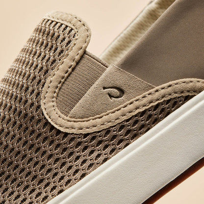 OluKai Best Seller - Lae‘ahi Men's Slip-On Sneakers - Clay