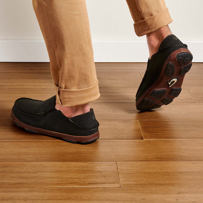 OluKai Value - Moloā Men's Leather Slip On Shoes - Black / Toffee