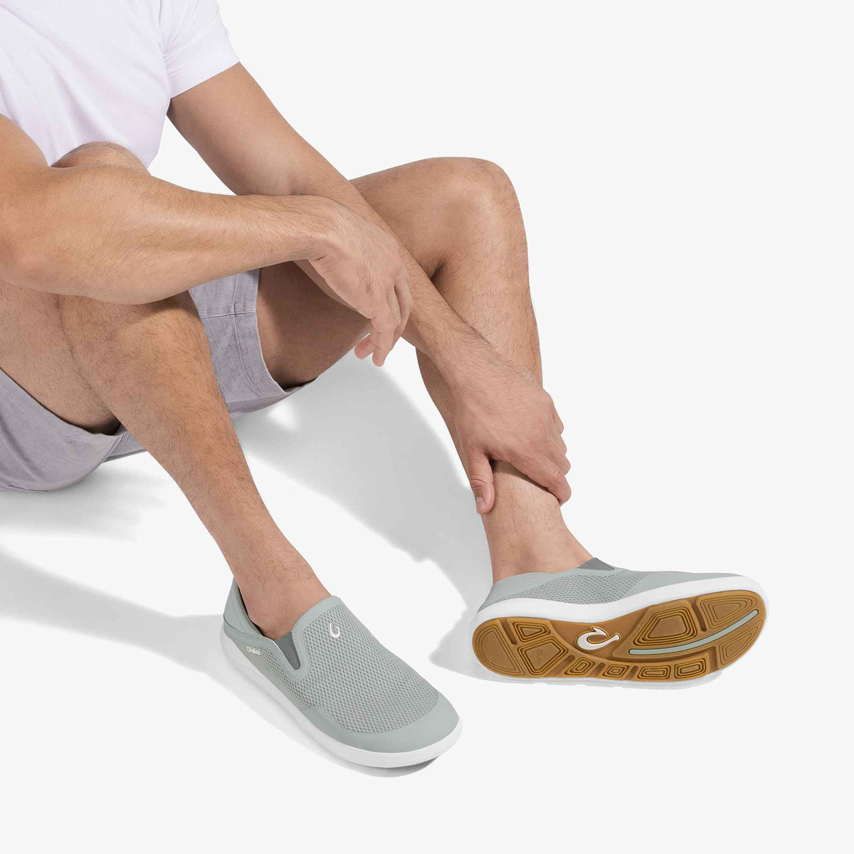 OluKai Recommended - Moku Slip-on - Cloud Grey / Ash