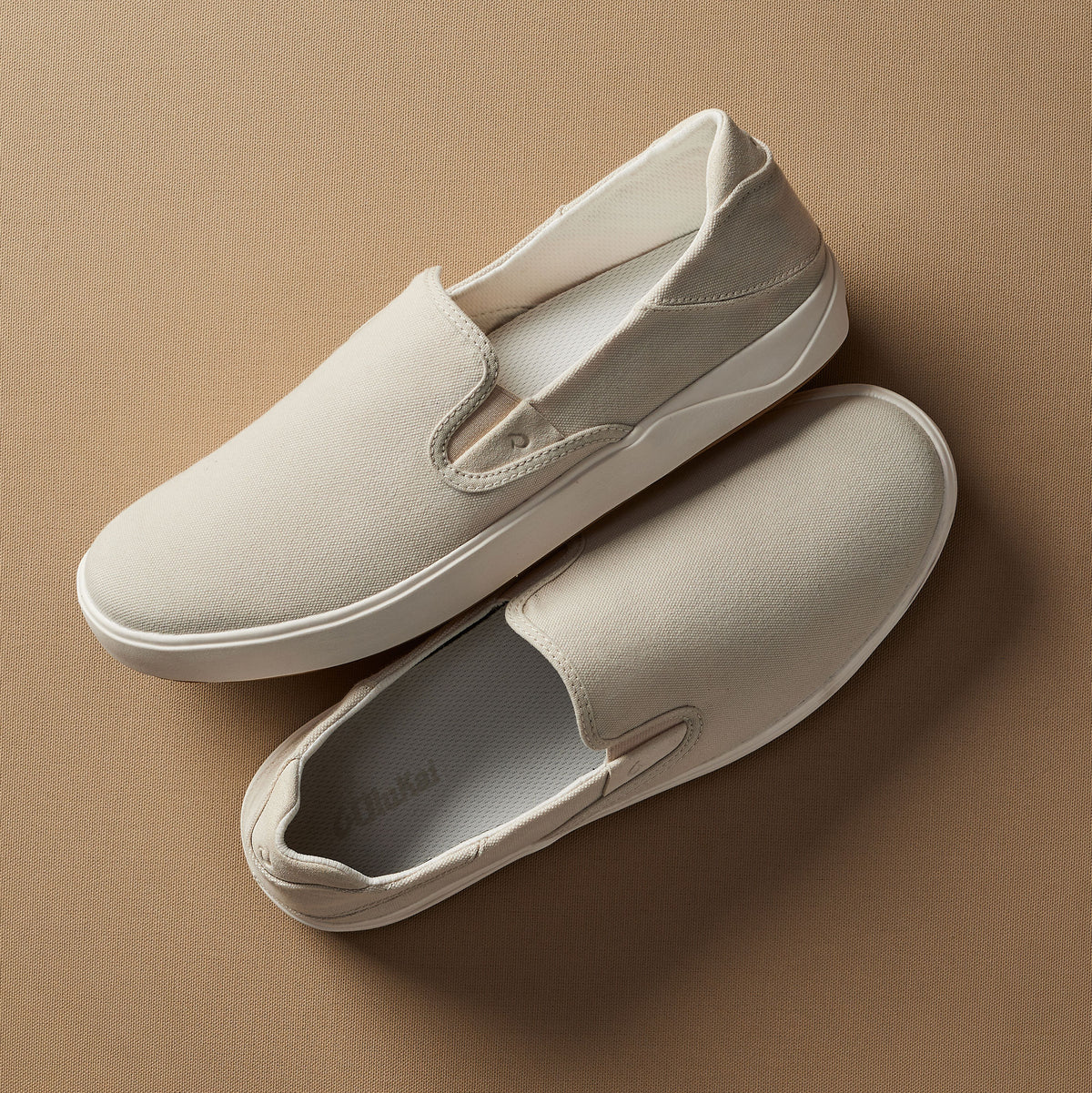 OluKai Signature - Lae‘ahi Men's Slip-On Sneakers - Tapa / Canvas