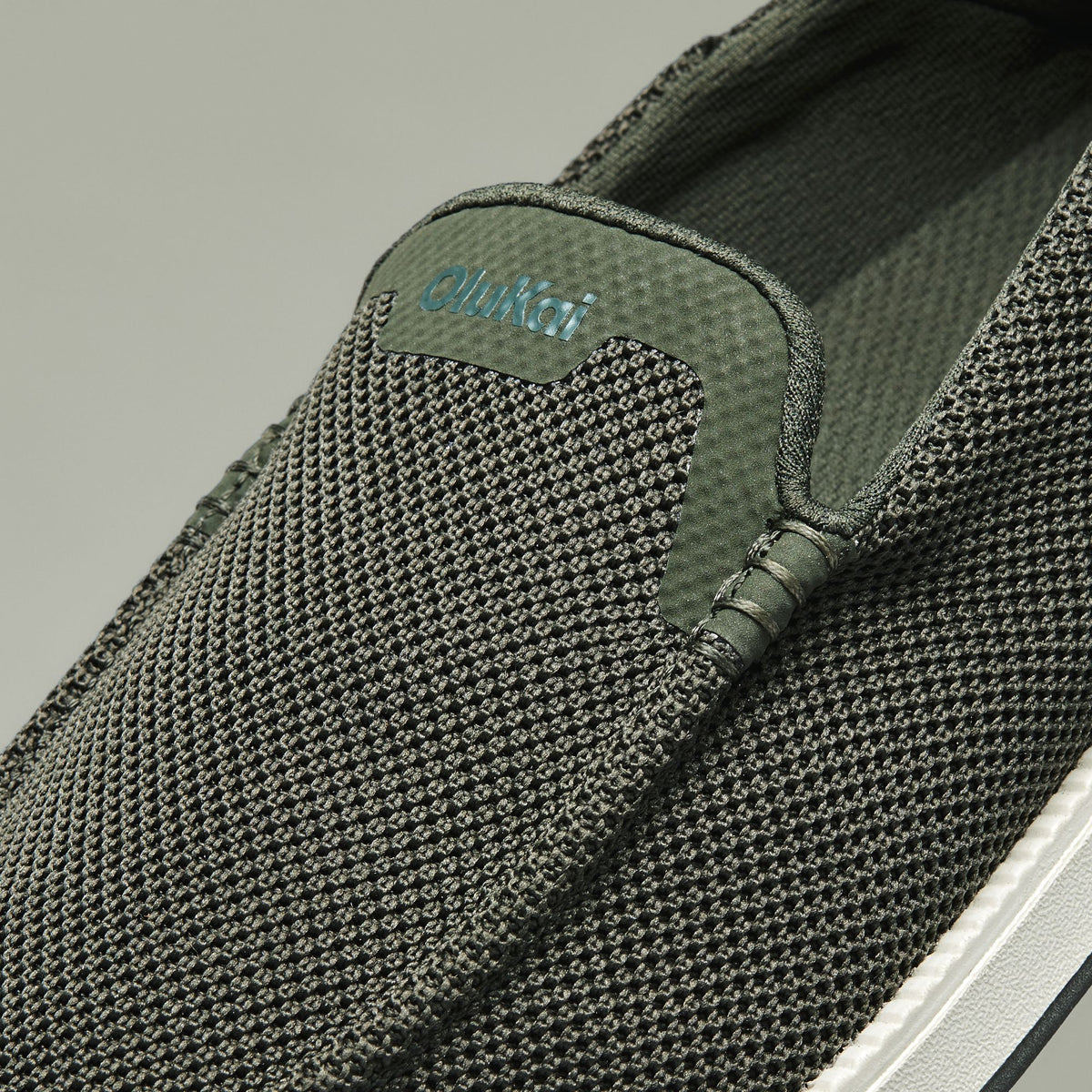 OluKai Exclusive - Kākaha Mesh Men‘s Slip-On Shoes - Nori