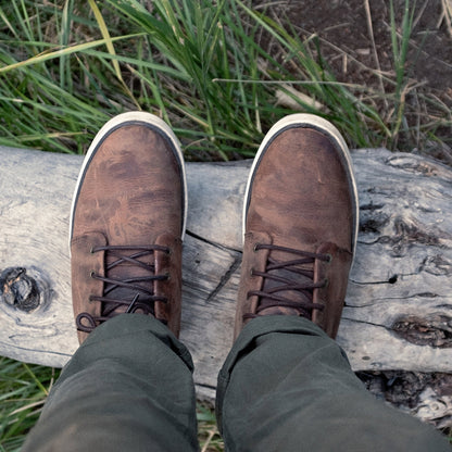 OluKai Everyday - Kekaha Men’s Chukka Boots - Toffee / Off White