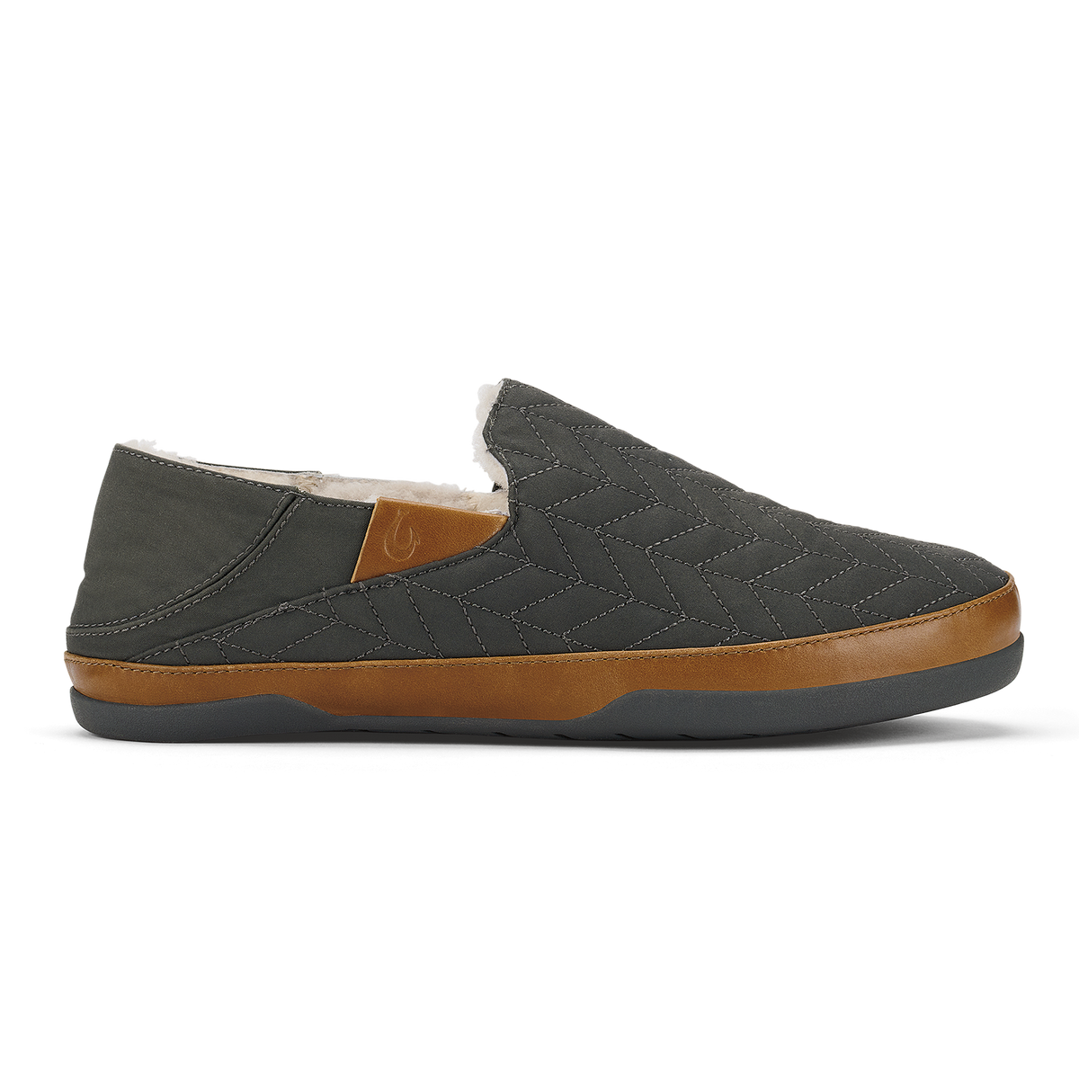 OluKai Recommended - Hanohano Men’s Waxed Canvas Slippers - Dark Shadow