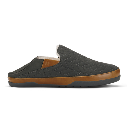 OluKai Recommended - Hanohano Men’s Waxed Canvas Slippers - Dark Shadow