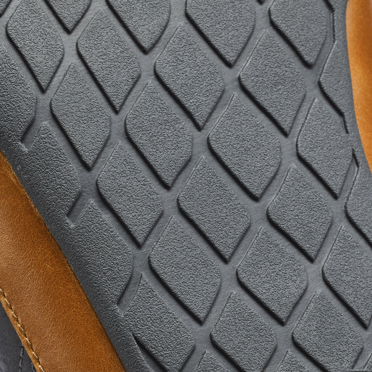 OluKai Recommended - Hanohano Men’s Waxed Canvas Slippers - Dark Shadow