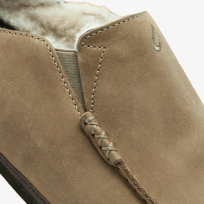 OluKai Recommended - Moloā Slipper - Clay / Dk Java