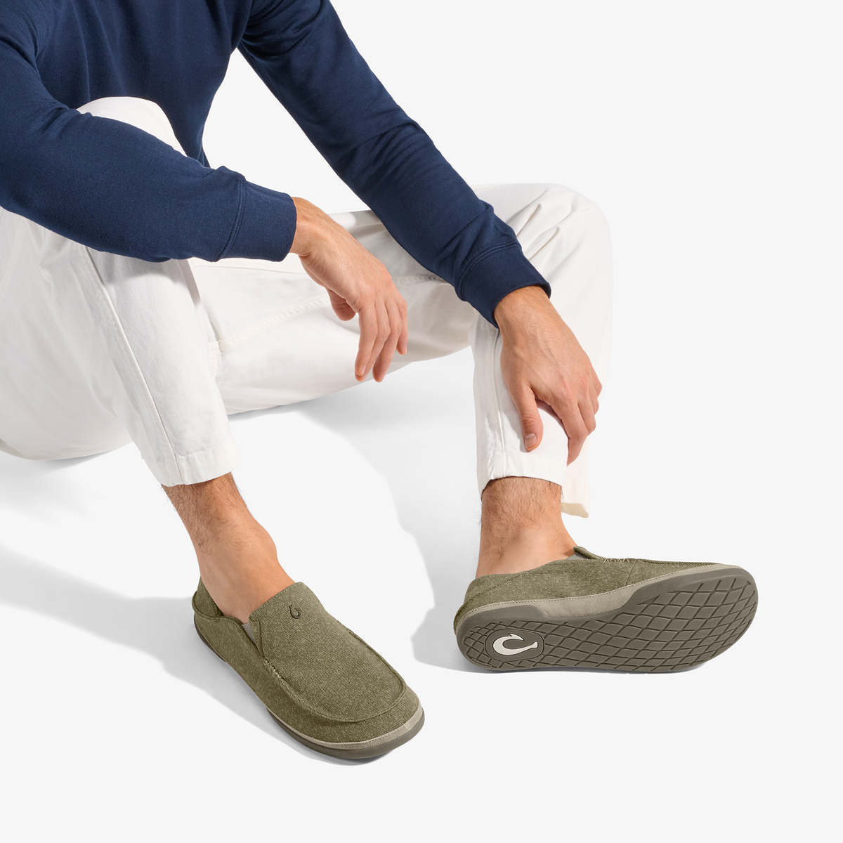 OluKai Signature - Moloā Hulu Men‘s Slippers - Clay