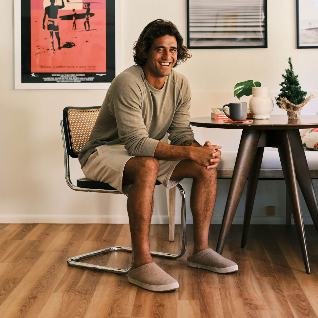 OluKai Quality - Hāmani Hulu Men’s Wool Mule Slippers - Oatmeal