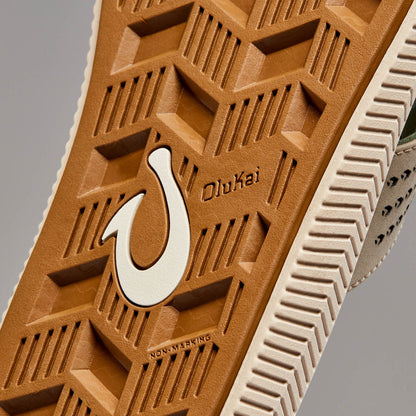 OluKai Best Price - Ulele Men's Water-Ready Beach Sandals - Clay / Mustang