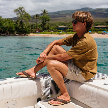 OluKai Deals - Tuahine Palm - Dk Java / Golden Sand
