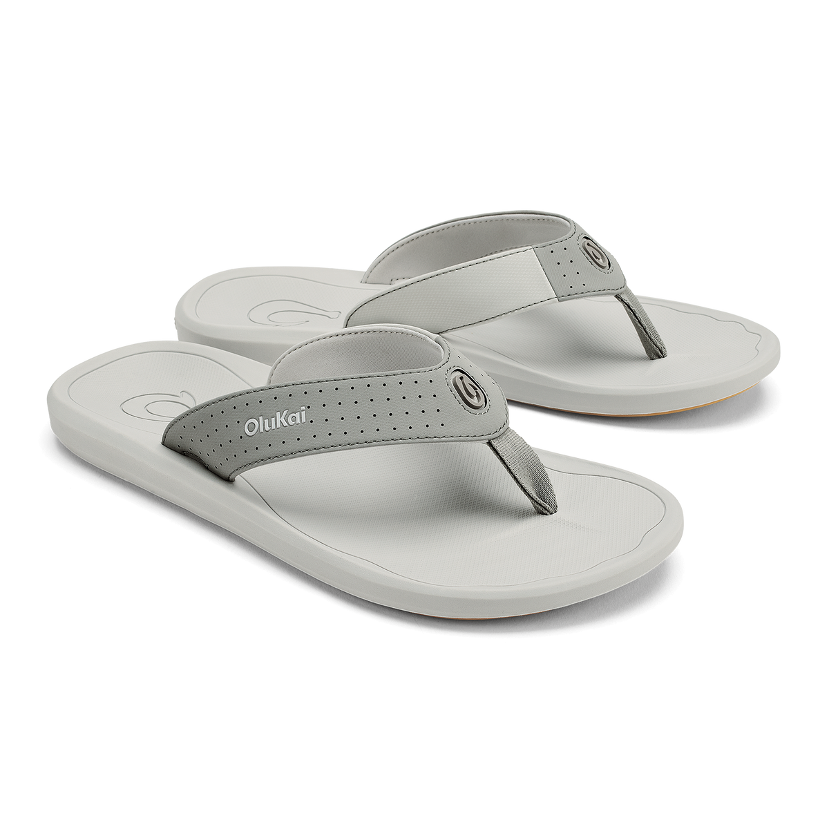 OluKai Deals - Ki‘i Men’s Water Ready Beach Sandals - Ash / Sterling