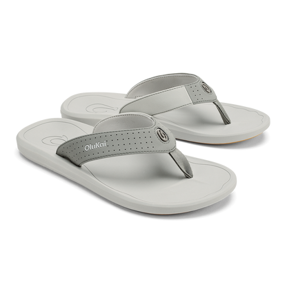 OluKai Deals - Ki‘i Men’s Water Ready Beach Sandals - Ash / Sterling