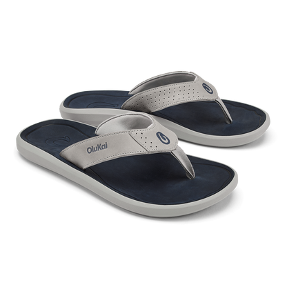 OluKai Value - Pili Men’s Waterproof Leather Sandals - Ash / Mood Indigo