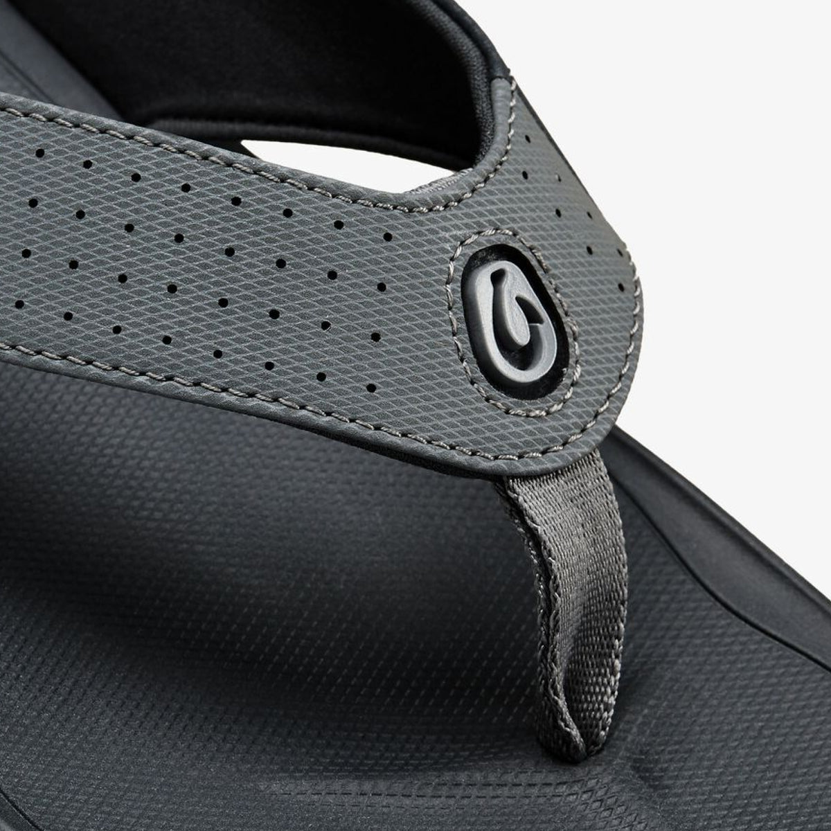 OluKai Signature - Ki‘i Men’s Water Ready Beach Sandals - Rock / Lava Rock