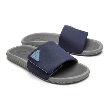 OluKai Latest - Ulele Slide - Blue Depth / Charcoal