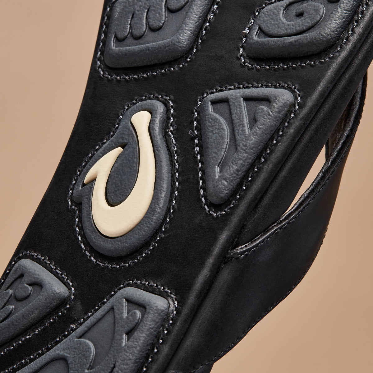 OluKai Premium - Mekila Men's Full-Grain Leather Beach Sandals - Black