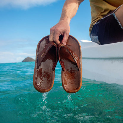 OluKai Discount - Pili Men’s Waterproof Leather Sandals - Fox
