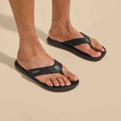 OluKai Premium - Pili Men’s Waterproof Leather Sandals - Lava Rock