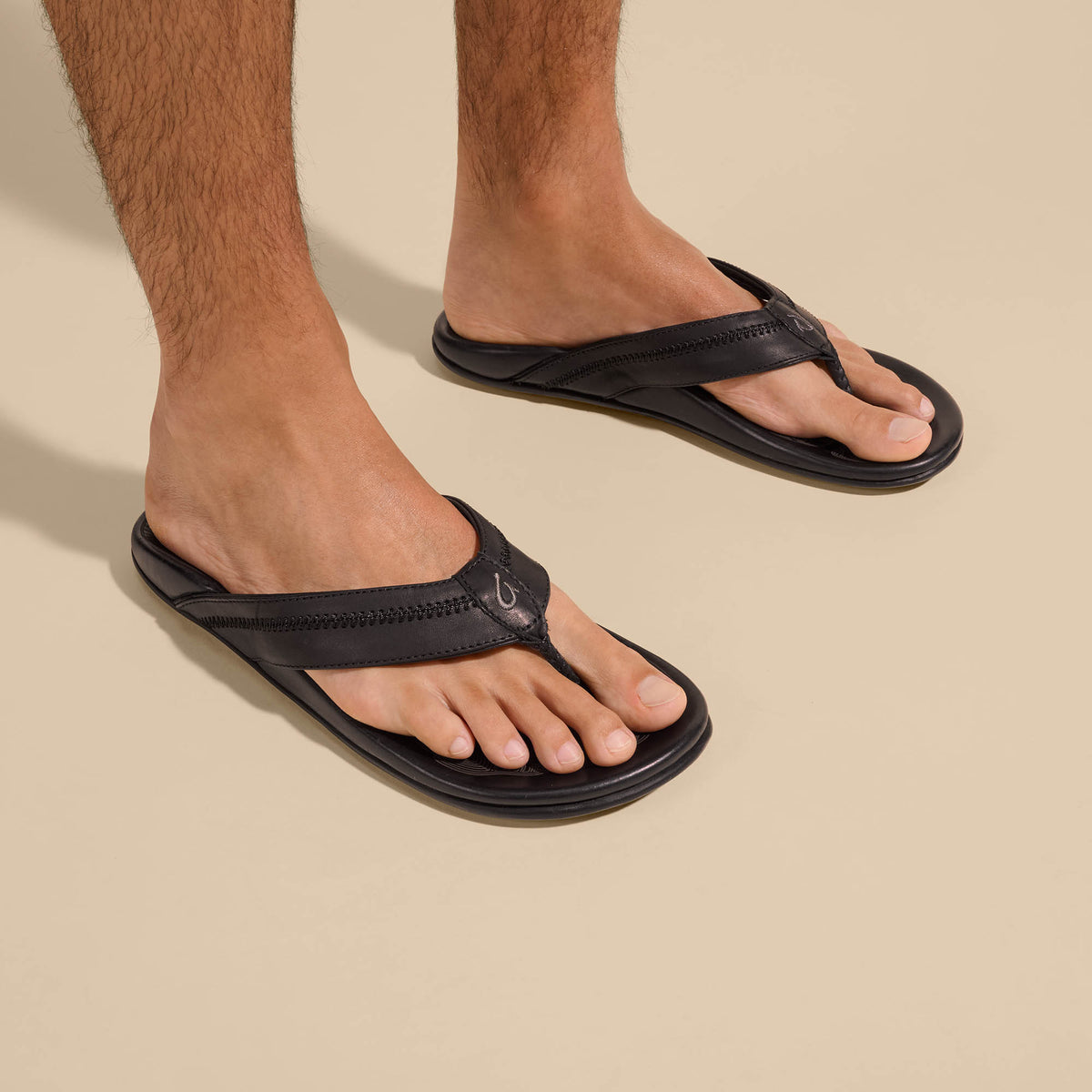 OluKai Hot Sale - Hiapo - Lava Rock Men’s Leather Beach Sandals