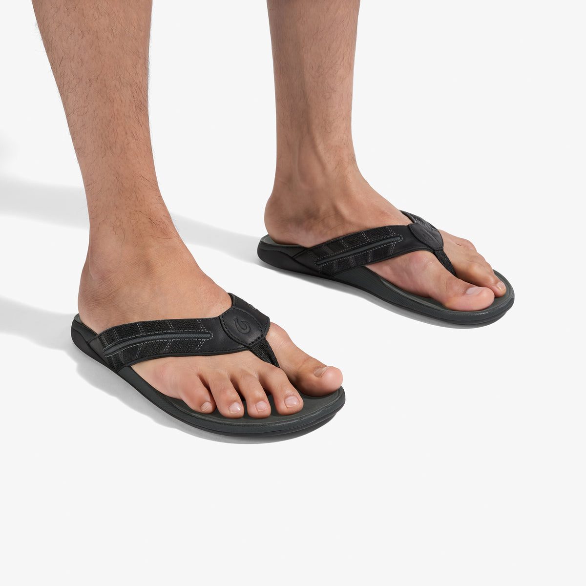 OluKai Smart Buy - Tuahine Palm - Lava Rock / Dk Shadow