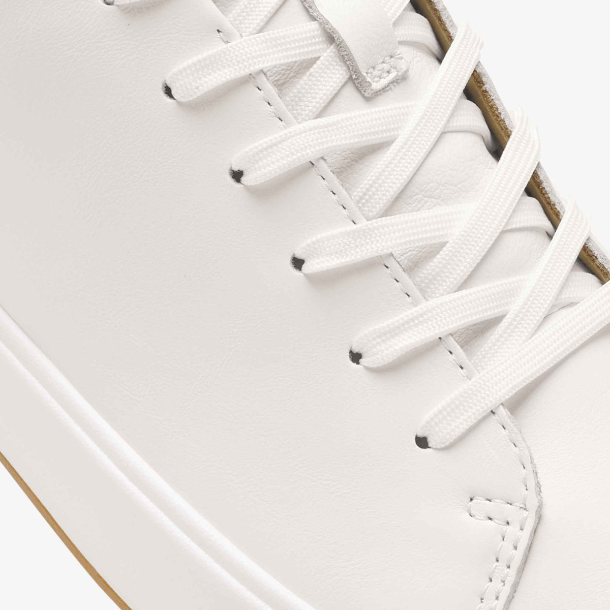 OluKai Everyday - Wai‘alae - White / Tan