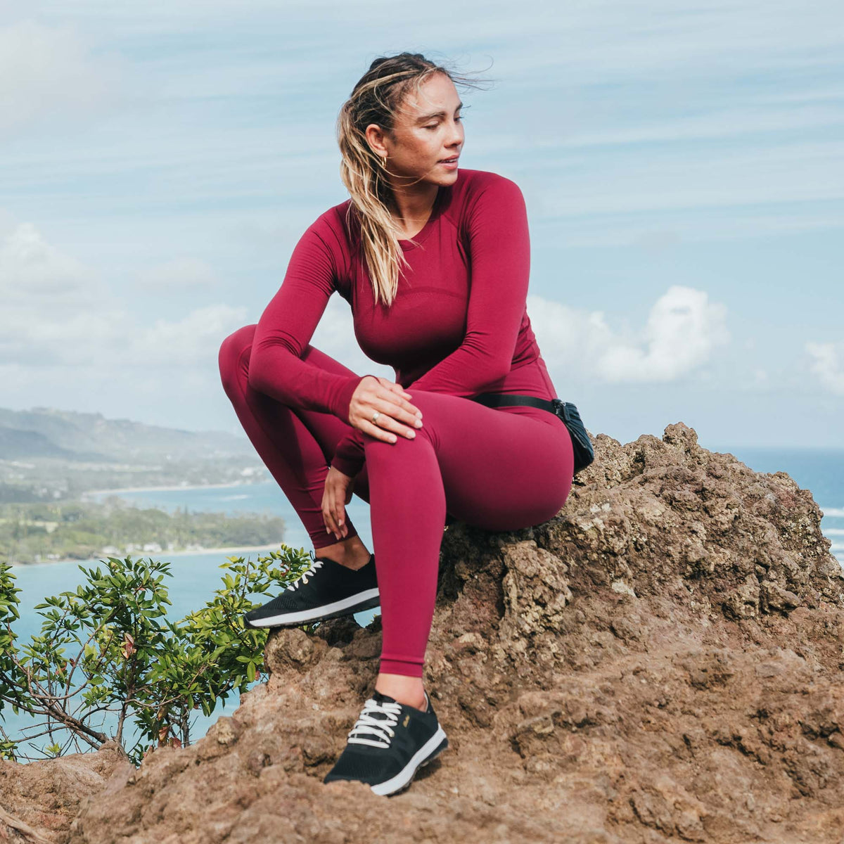 OluKai Discount - Huia Women’s Athleisure Shoes - Black