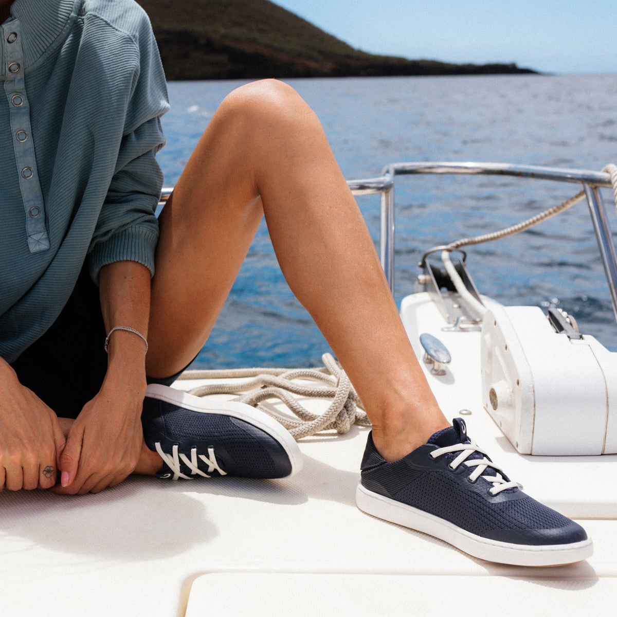 OluKai Popular - Kahakai - Trench Blue / Trench Blue