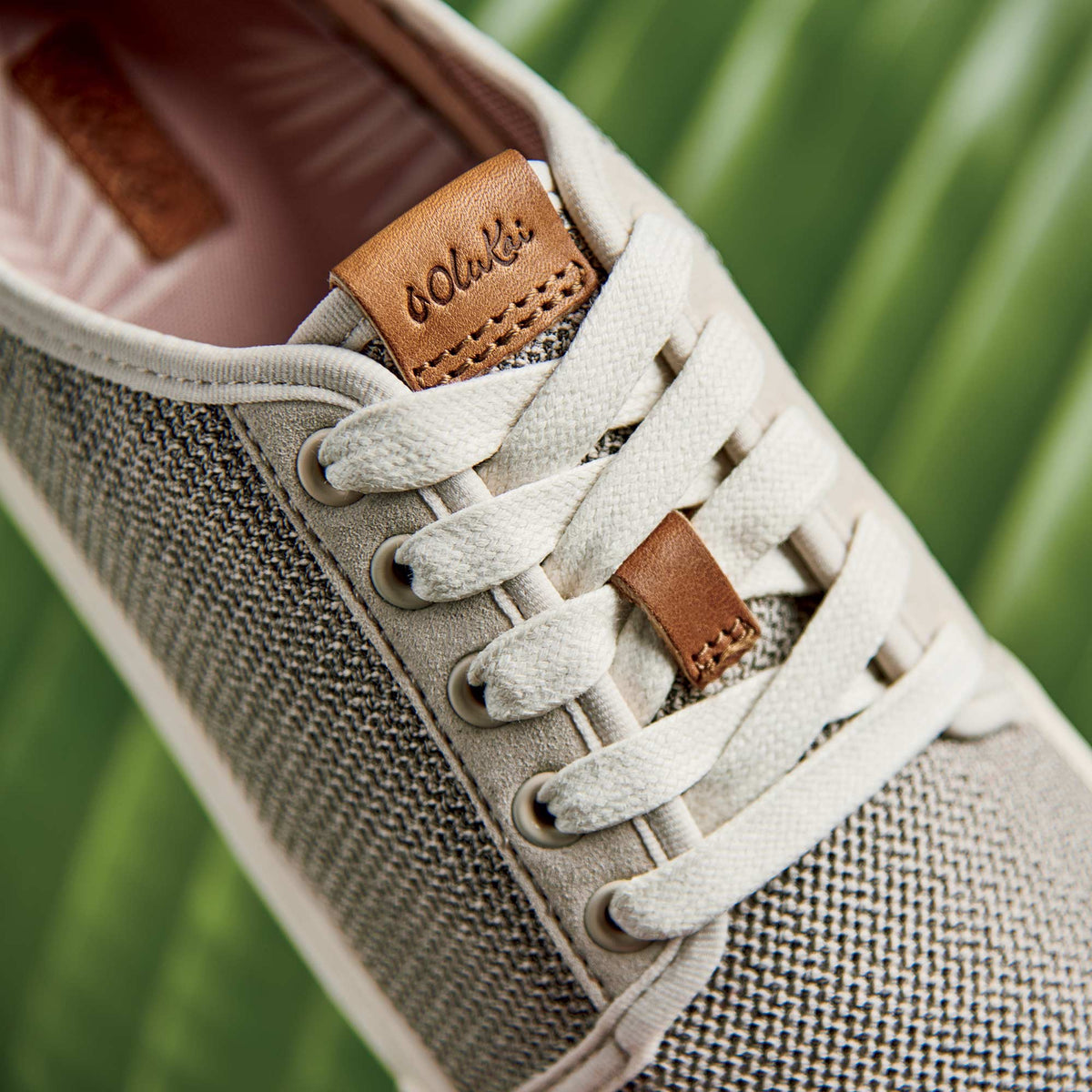 OluKai Smart Buy - Pehuea Lī Women's Lightweight Sneakers - Tapa