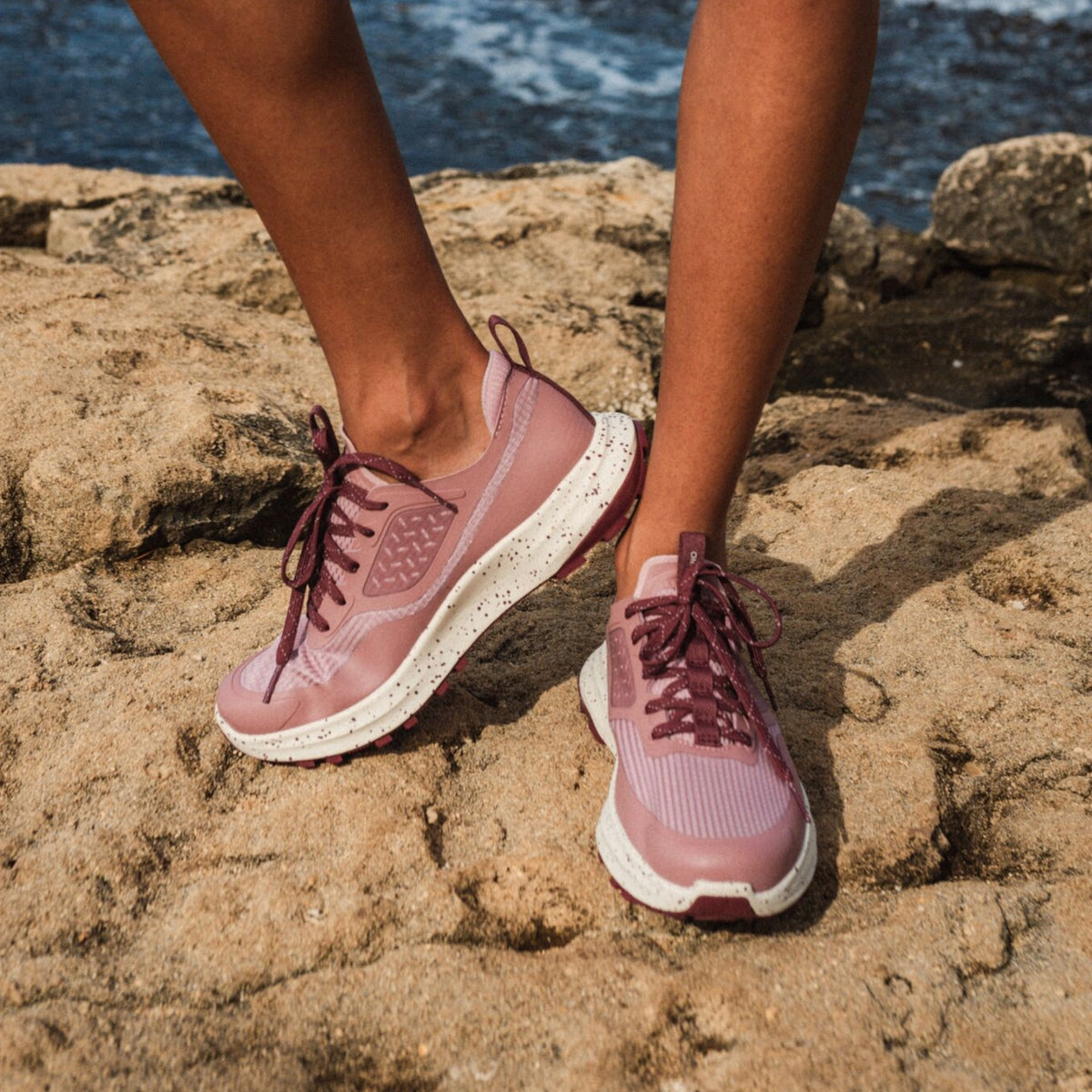 OluKai Trending - Makiki - Coral Rose | Olukai