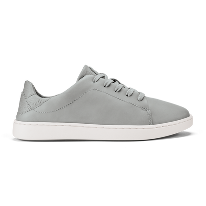 OluKai Featured - Pehuea Lī ‘Ili Women's Leather Sneakers - Ash