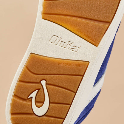 OluKai Exclusive - Hā‘upu Women’s Leather Sneakers - Navy / Off White