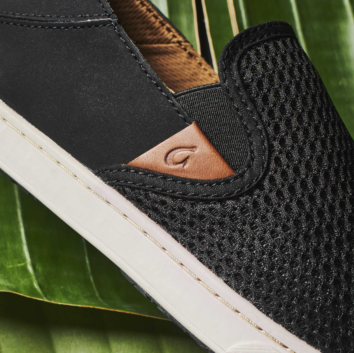 OluKai Trending - Pehuea Women's Breathable Slip-On Sneakers - Black