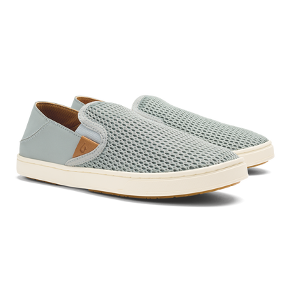 OluKai Smart Buy - OluKai Pehuea - Pale Grey | Women's Sneakers