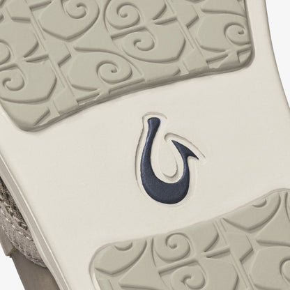 OluKai Great Value - Pehuea - Taupe Grey / Taupe Grey