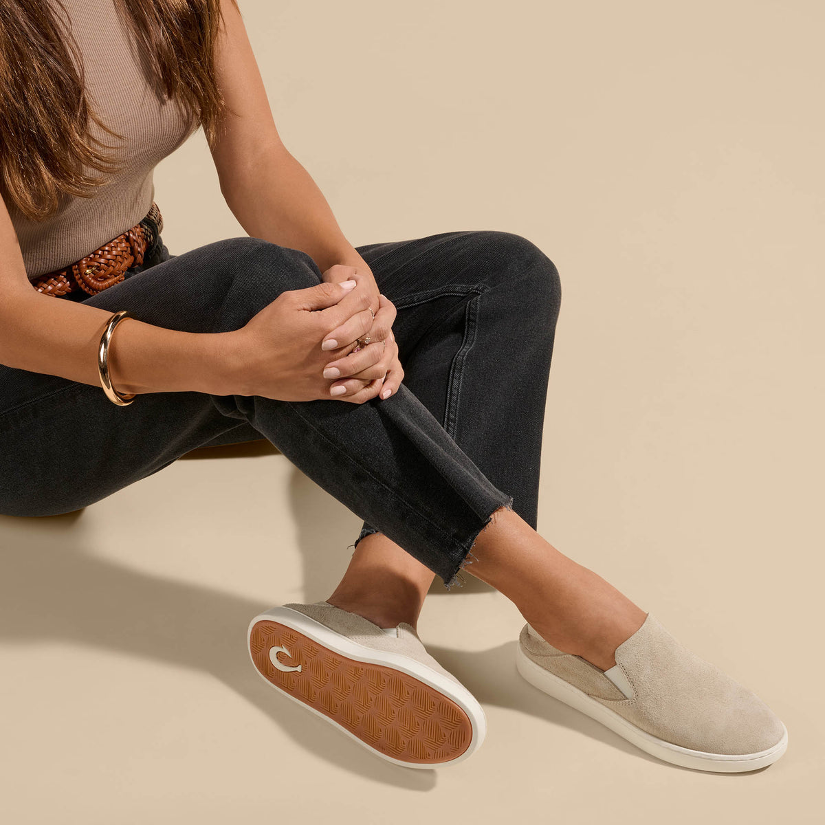 OluKai Top Pick - Pehuea Luxe Women’s Suede Shoes - Tapa
