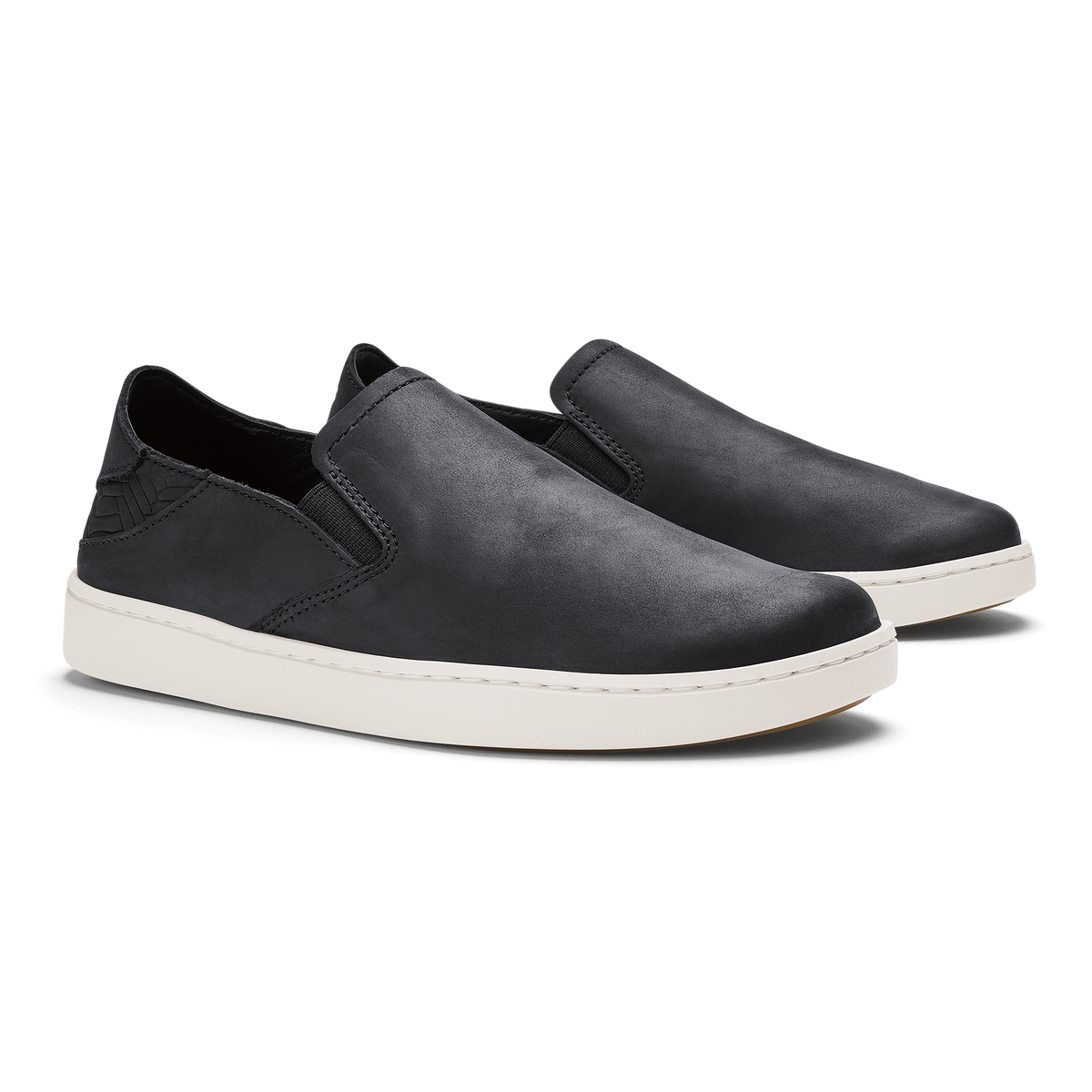 OluKai Best Seller - Pehuea Leather - Onyx / Onyx