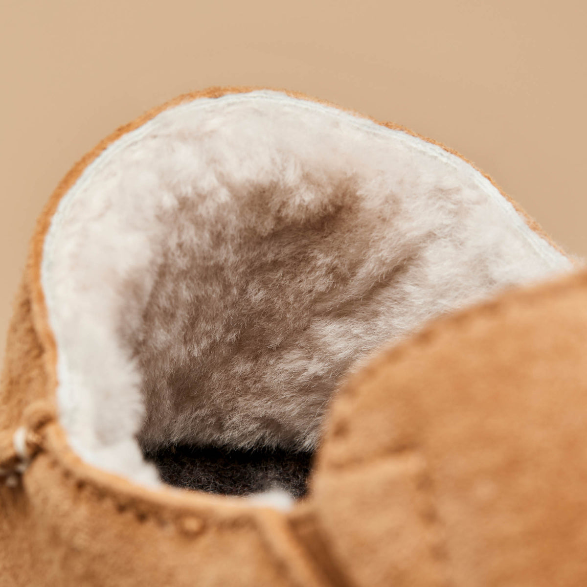 OluKai Great Value - Nohea Women's Leather Slippers - Tan