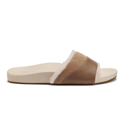 OluKai Great Value - Hō‘ala Slide Women’s Slide Slipper Sandals - Tan / Puka