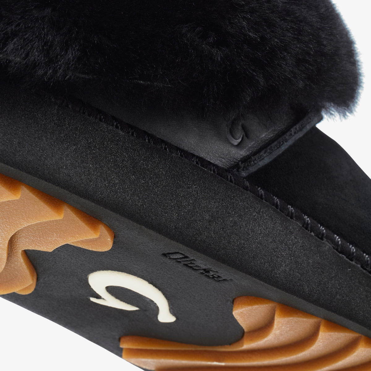 OluKai Best Seller - Ku'i - Lava Rock / Lava Rock