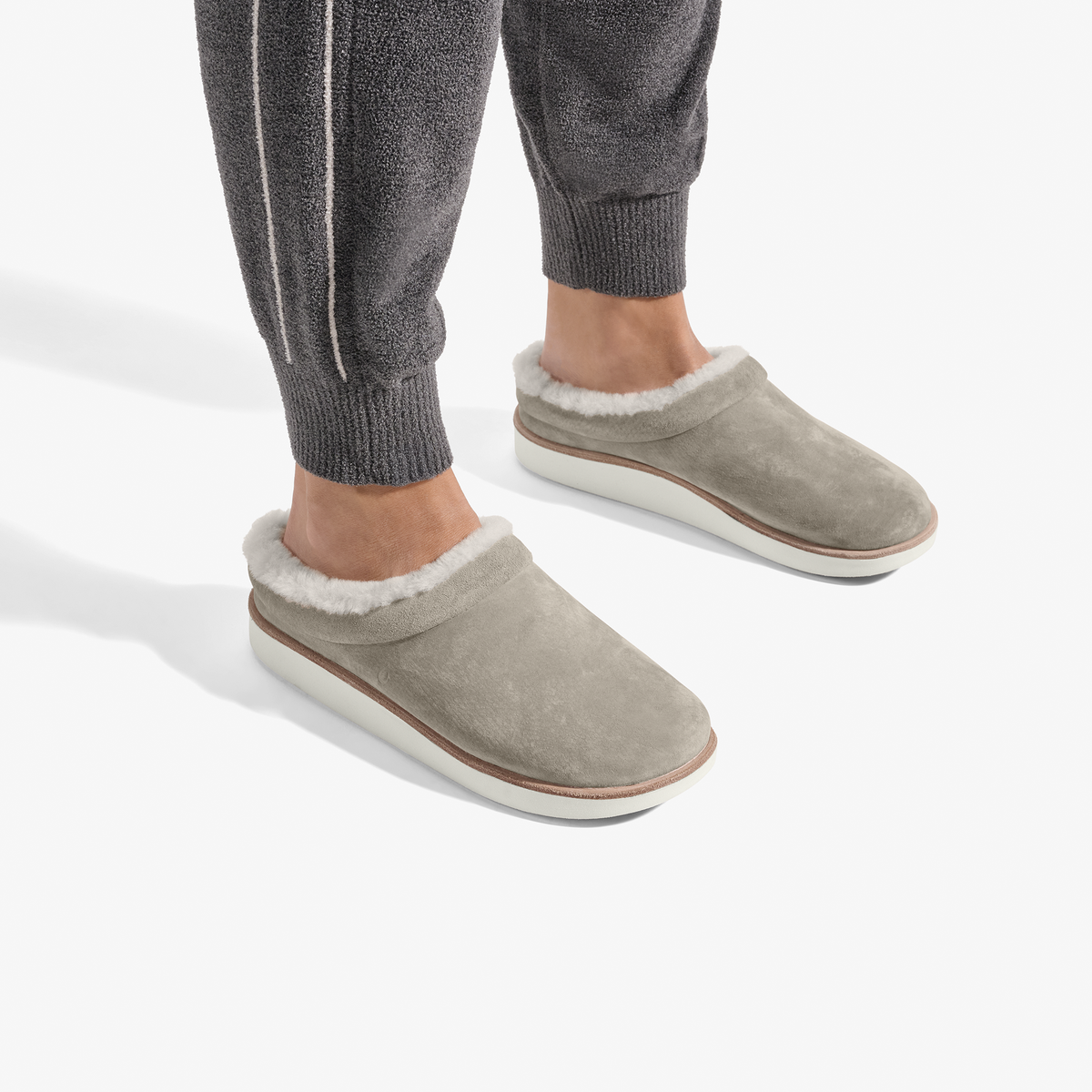 OluKai Great Value - Mani-Taupe Grey / Golden Sand